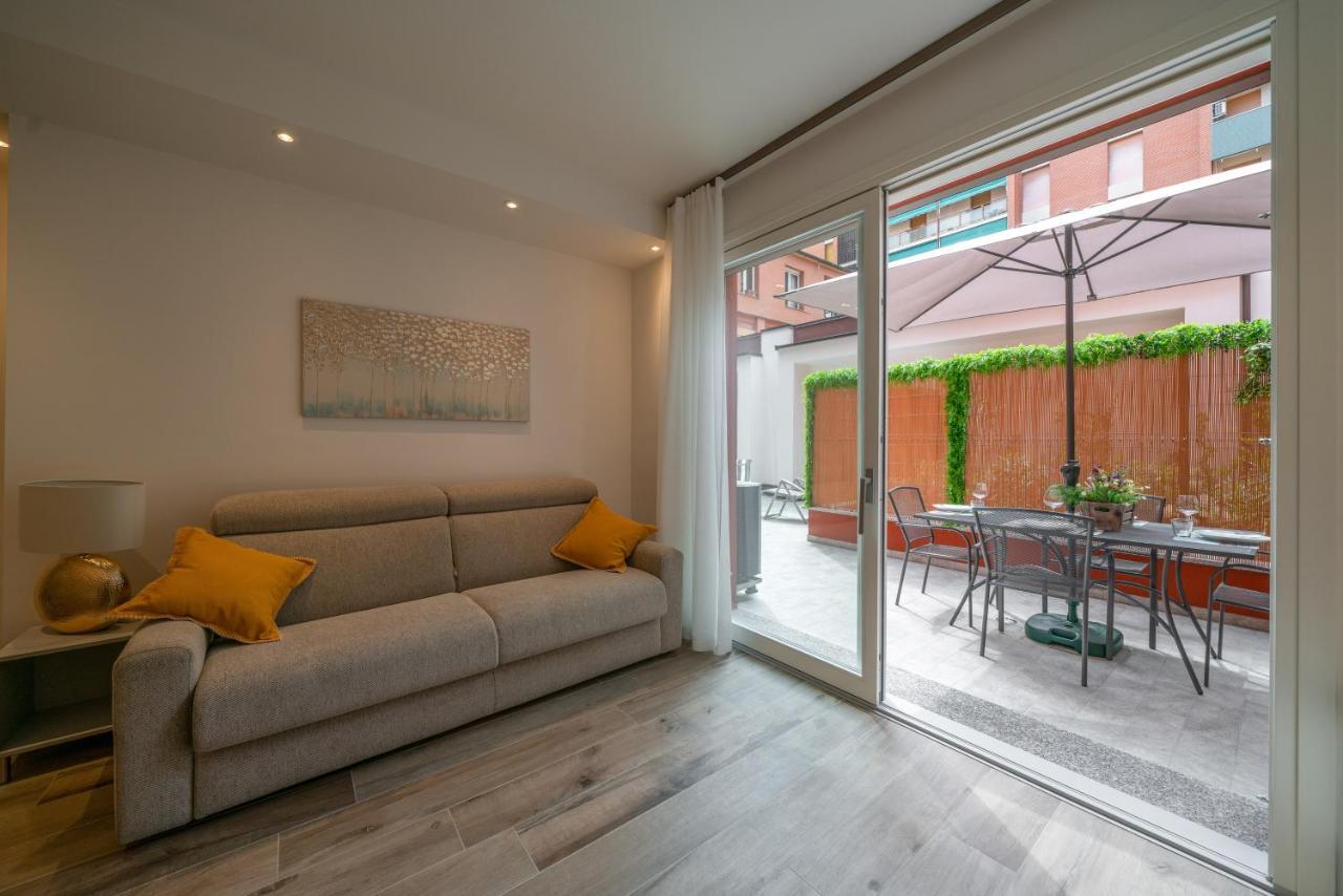 Smart House S.Orsola - Garage & Garden Apartment Bologna Bagian luar foto
