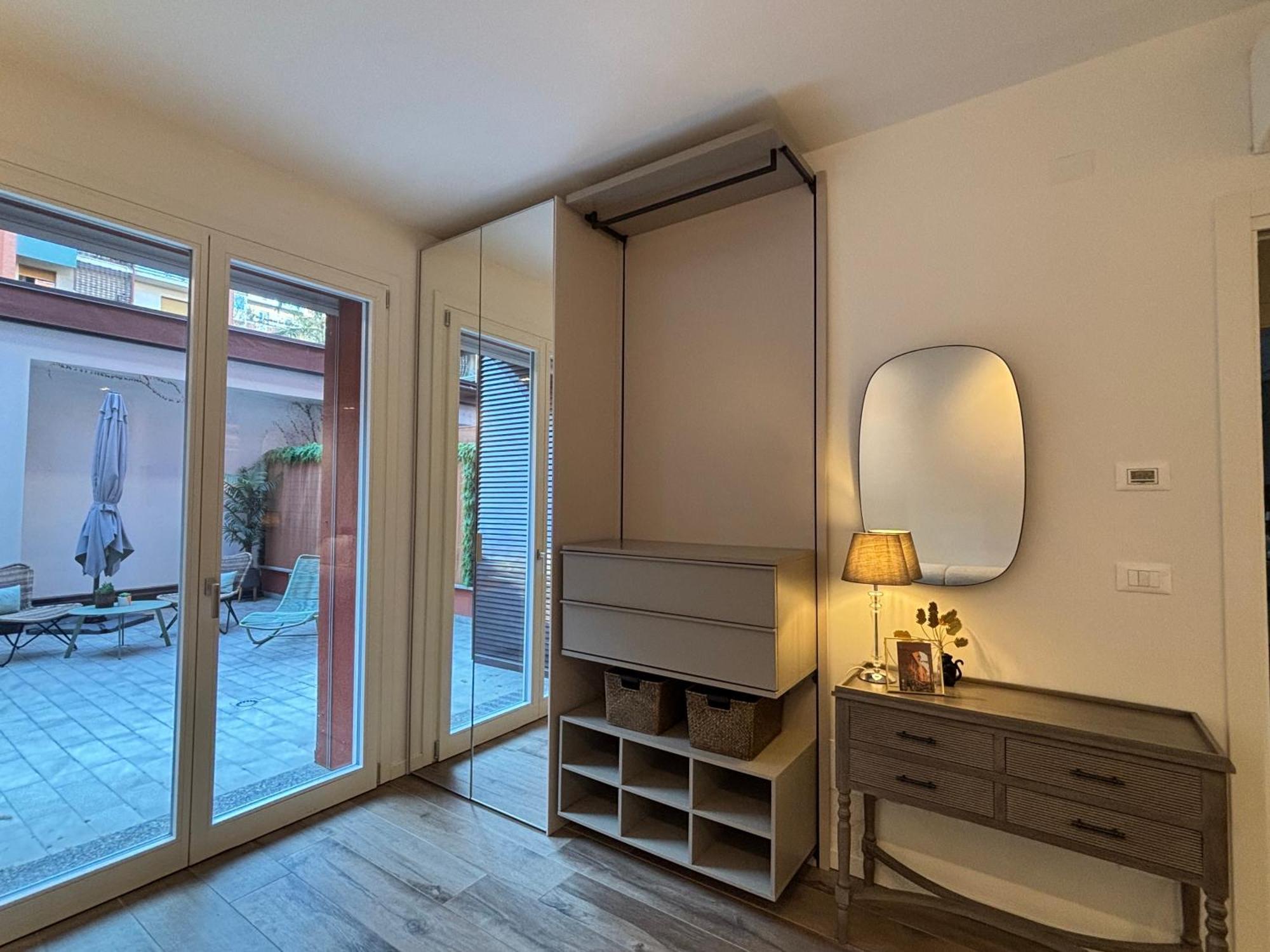 Smart House S.Orsola - Garage & Garden Apartment Bologna Bagian luar foto